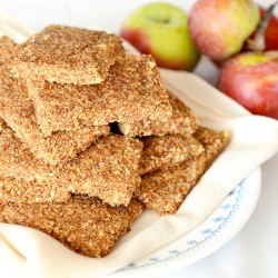 Raw Apple Cinnamon Almond Bars