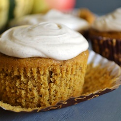 Pumpkin Apple Cupcakes
