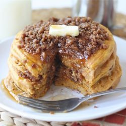 Pumpkin Cinnamon Streusel Pancakes