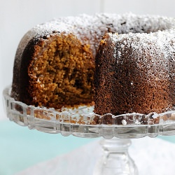Oatmeal Pumpkin Bundt Cake