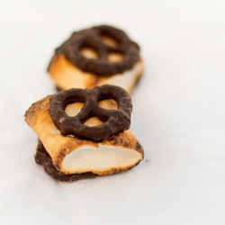 Chocolate Pretzel S’mores
