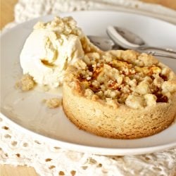 Pumpkin Spice Shortbread Cookies