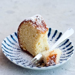 Vanilla Bean Bundt Cake