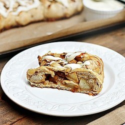 Apple Dessert Braid
