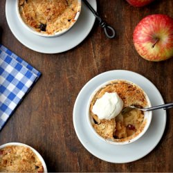 Apple Cranberry Crisp