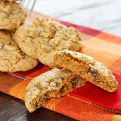 Pumpkin Spice Chocolate Chip Cookie