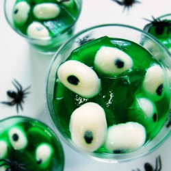 Creepy Peepers Jell-O