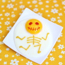 Skeleton Egg