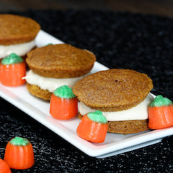 Pumpkin Whoopie Pies
