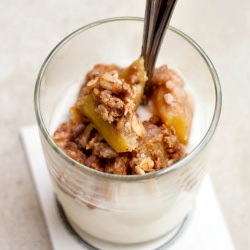 Chai-Spiced Apple Crumble
