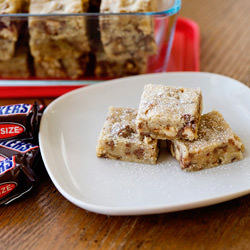 Snickers Cookie Bars