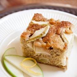 Tuscan Apple Cake