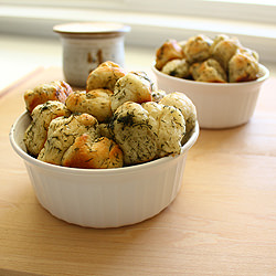 Buttery Dill Monkey Bread