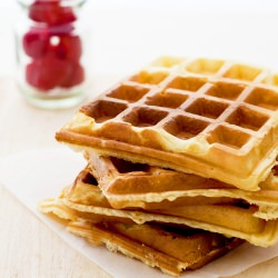 Waffles Raspberries & Maple Syrup