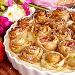 Rose Apple Pie