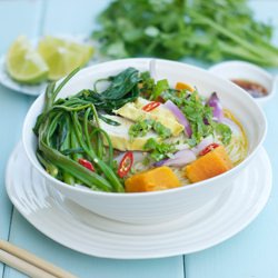 Vietnamese Chicken Curry Soup