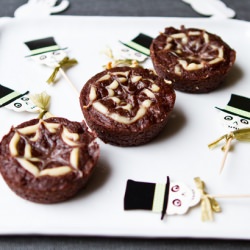 Spiderweb Brownie Bites