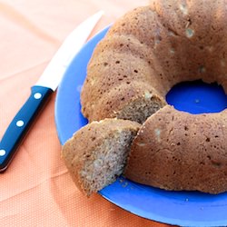Spiced Bear Bundt Cake