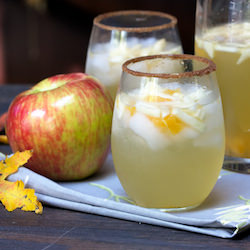 Honeycrisp Apple Sangria