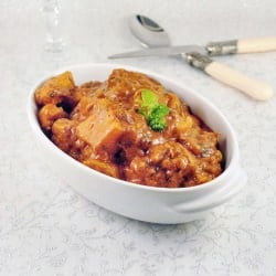 Curried Chicken with Cardamom