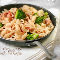 Penne with Tuna Sauce