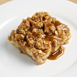 Apple Cheesecake Bars