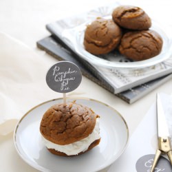 Pumpkin Whoopie Pies