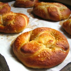 Pretzel Rolls