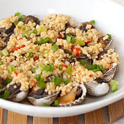 Steamed Cockles