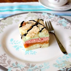 Pastel Apple Cake