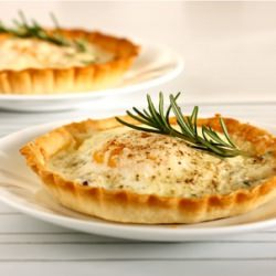 Breakfast Ham and Egg Tarts