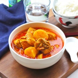 Chinese-Style Chicken Curry