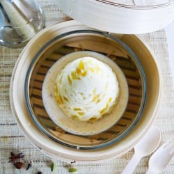 Steamed Mango Cake