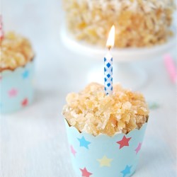Cinnamon Scented Vanilla Cupcakes
