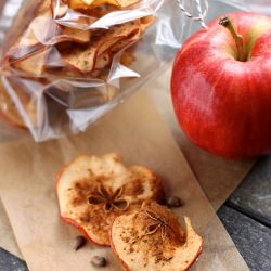 Sugar and Spice Apple Chips