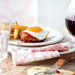 Burgers, Sauce, Fried Egg