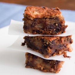 Chocolate-Pear Blondies
