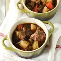 Irish Beef Stew (Slow Cooker)
