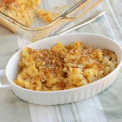 Classic Baked Mac & Cheese