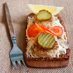 Tempeh Cakes
