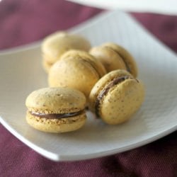 Banana Nutella Macarons