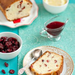 Lemon Cake with Cranberries