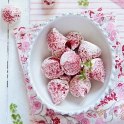 Raspberry Meringues