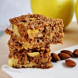 Amaranth and Almond Cake