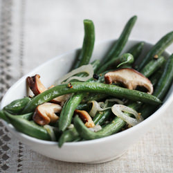 Green Beans with Shiitake Mushrooms