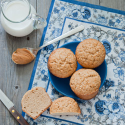 Muffins w/ Peanut Butter