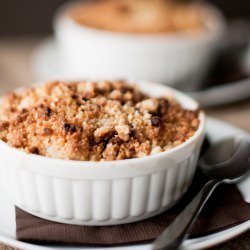 Ginger Blueberry Pear Crisp