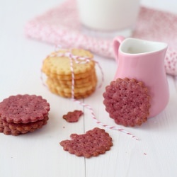 Raspberry Cookies