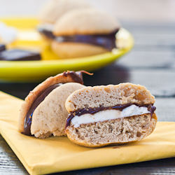 S’mores Whoopie Pies