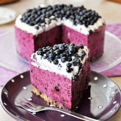 Cheesecake with Blueberries
